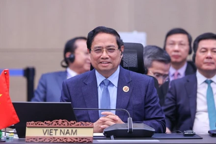 Thủ tướng Phạm Minh Chính phát biểu ý kiến tại Hội nghị Cấp cao ASEAN-Hàn Quốc lần thứ 26. (Ảnh: VGP/Nhật Bắc)