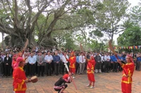 Các hoạt động khai hội đền Lương Văn Chánh.