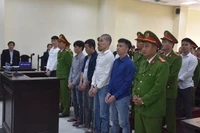 Phiên xét xử các bị cáo phạm tội “Gây rối trật tự công cộng”.