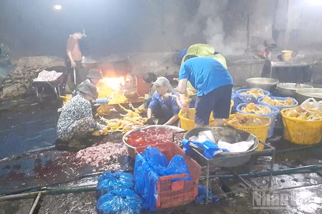 Cơ sở giết mổ động vật tại địa điểm không được đơn vị có thẩm quyền cho phép bị Công an phát hiện, bắt quả tang.