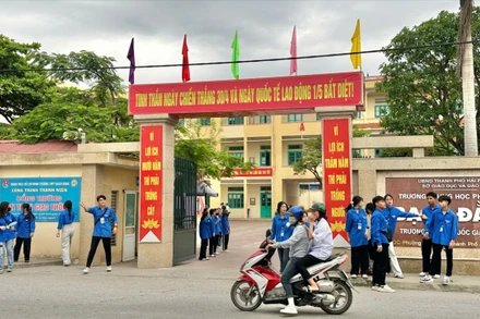 Điểm thi tại Trường trung học phổ thông Bạch Đằng, Thủy Nguyên.