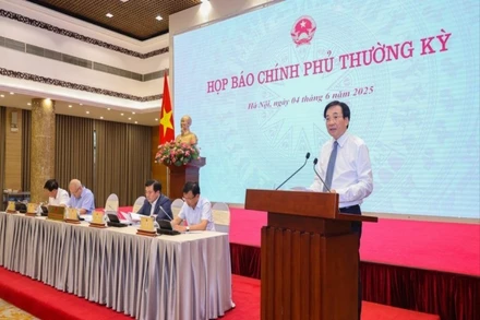 Quang cảnh buổi họp báo. (Ảnh: VGP)