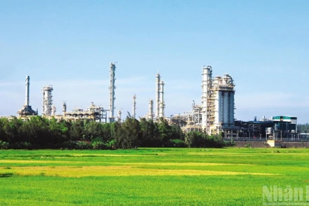 Dự án nâng cấp, mở rộng Nhà máy lọc dầu Dung Quất được xây dựng trên diện tích gần 52ha. Khi hoàn thành, dự án vừa nâng cao hiệu quả kinh tế, tối đa hóa lợi nhuận, vừa đóng góp lớn cho ngân sách quốc gia.