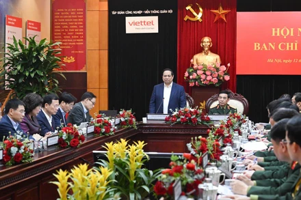 Thủ tướng Chính phủ Phạm Minh Chính chủ trì cuộc làm việc. (Ảnh: Trần Hải)