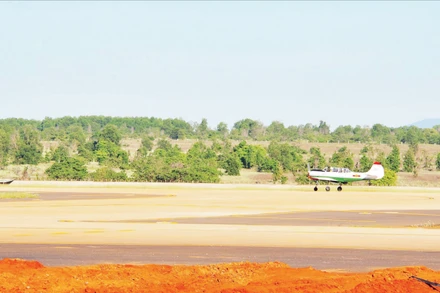 Việc sử dụng máy bay Iak-52 đã trở thành bước tiến quan trọng trong đào tạo phi công quân sự.