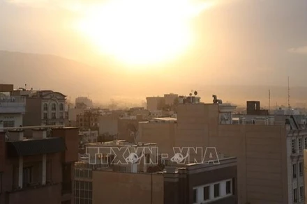 Quang cảnh thủ đô Tehran của Iran ngày 13/6/2025. (Ảnh minh họa: THX/TTXVN)