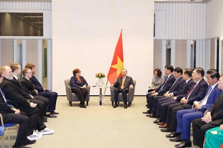 Tổng Bí thư Tô Lâm tiếp Chủ tịch Đảng Cộng sản Phần Lan Tiina Sandberg. (Ảnh: Thống Nhất/TTXVN)