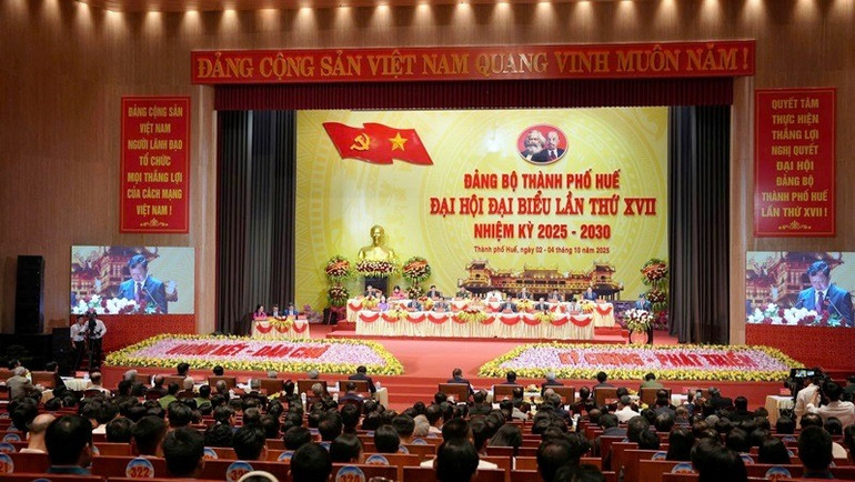 Quang cảnh phiên khai mạc chính thức của Đại hội. b.jpg