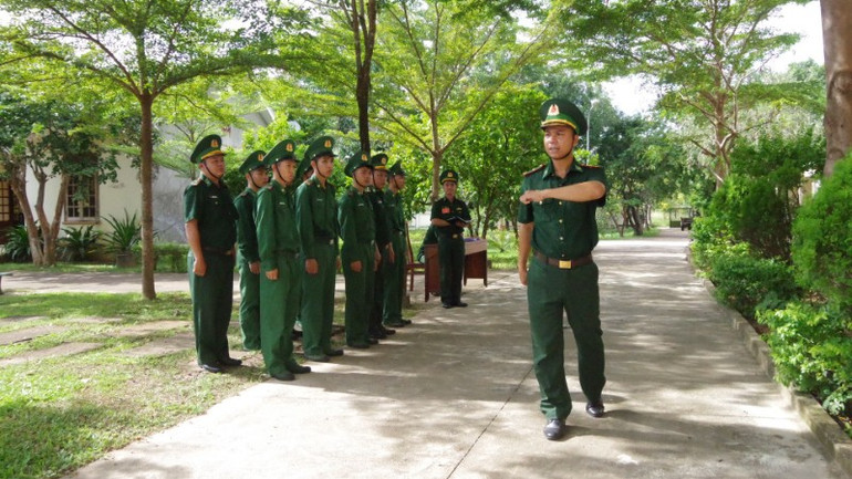 Đoàn công tác số 2 phúc tra toàn diện tại Đồn Biên phòng Cửa khẩu Đắk Ruê. img-0694-4345.jpg