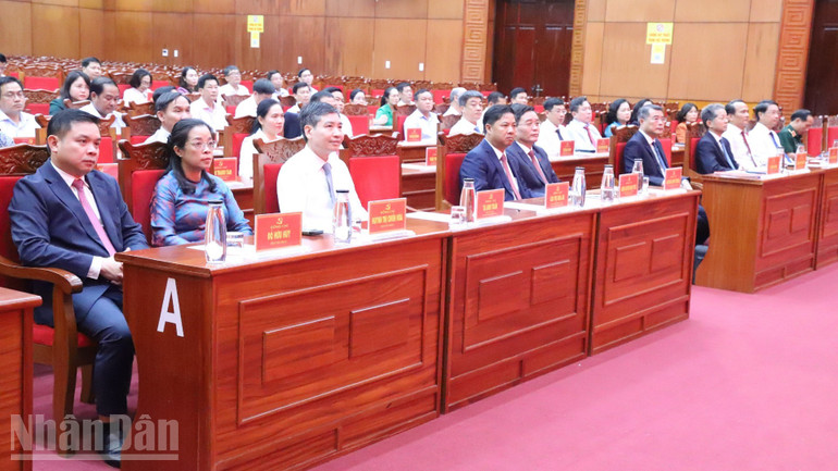 Các đại biểu dự Hội nghị. ndo_bl_img-6772-5986-8220.jpg