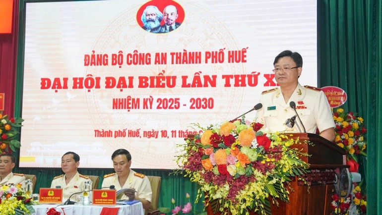 Thiếu tướng Nguyễn Thanh Tuấn, Bí thư Đảng ủy, Giám đốc Công an thành phố Huế nêu quyết tâm thực hiện các nhiệm vụ đột phá trong giai đoạn mới. 3.jpg