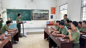 Khoa An ninh chính trị nội bộ, Trường đại học An ninh nhân dân tổ chức Cuộc thi tìm hiểu Luật Bảo vệ bí mật Nhà nước. (Ảnh: BTC)