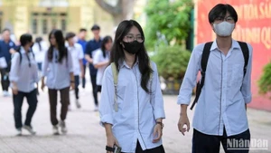 Bộ Giáo dục và Đào tạo, các địa phương nỗ lực chuẩn bị các điều kiện tốt nhất cho kỳ thi tốt nghiệp trung học phổ thông.