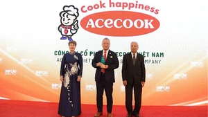 Acecook Việt Nam được vinh danh “Doanh nghiệp bền vững của năm 2025”.