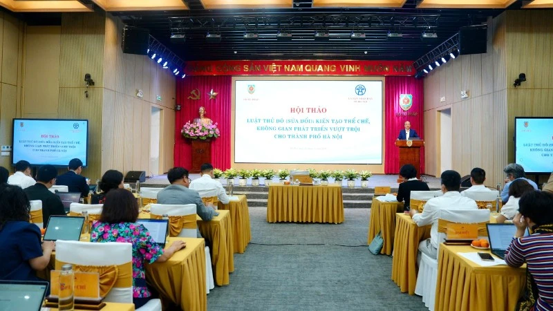 Hội thảo về Luật Thủ đô sửa đổi: Kiến tạo thể chế vượt trội cho Hà Nội phát triển