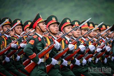 [Ảnh] Hình ảnh các chiến sĩ trong buổi tổng hợp luyện diễu binh, diễu hành lần hai sự kiện A80