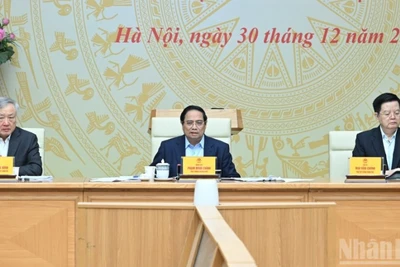 Thủ tướng Chính phủ Phạm Minh Chính chủ trì Hội nghị quán triệt, triển khai các Nghị quyết của Quốc hội. (Ảnh: TRẦN HẢI)