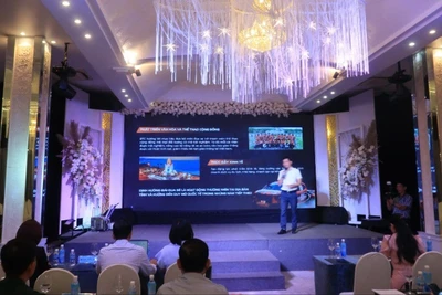 Ban Tổ chức giới thiệu Giải đua xe thể thao và địa hình Victory Challenge Sailun Cup 2025. (Ảnh: PHONG NGUYÊN) 