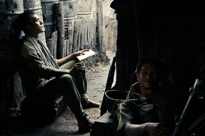 Cảnh trong phim "Mưa đỏ". (Ảnh: Galaxy Studio)