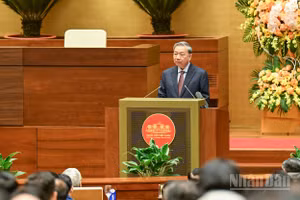 Ngày 7/4, Quốc hội đã thông qua Nghị quyết bầu đồng chí Tô Lâm, Tổng Bí thư Ban Chấp hành Trung ương Đảng Cộng sản Việt Nam, giữ chức Chủ tịch nước Cộng hòa xã hội chủ nghĩa Việt Nam nhiệm kỳ 2026-2031. (Ảnh: LINH NGUYÊN)