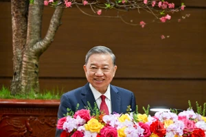 Tổng Bí thư Tô Lâm phát biểu chúc Tết Đảng bộ, chính quyền và nhân dân Thủ đô Hà Nội. 