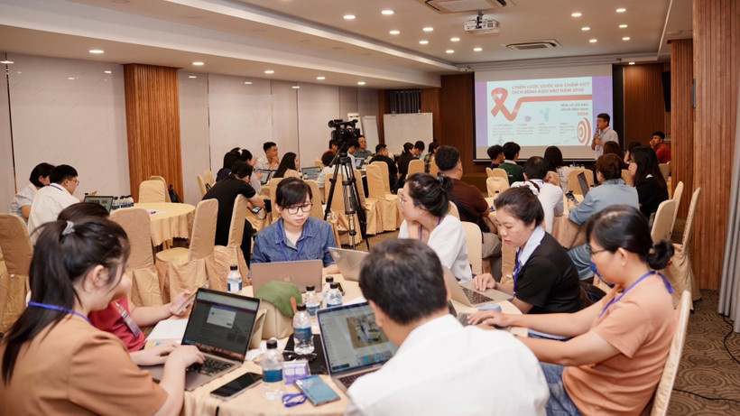 Buổi chia sẻ phương pháp truyền thông về phòng chống HIV/AIDS tại Thành phố Hồ Chí Minh. 