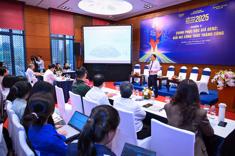 Phiên thảo luận “Chinh phục độc giả Gen Z: Giải mã công thức thành công”. Ảnh: Thành Đạt