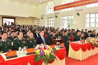 Đại biểu dự lễ kỷ niệm.