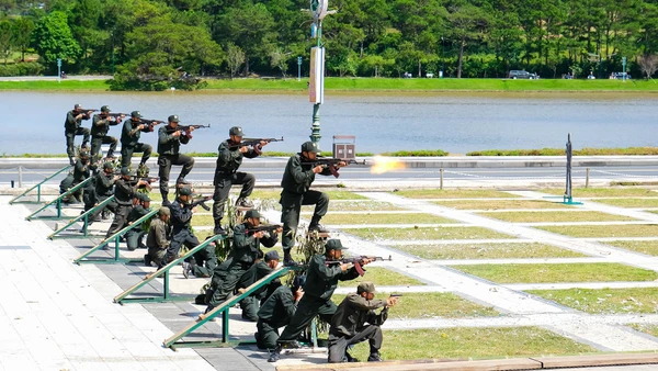 Công an Lâm Đồng ngày càng chính quy, tinh nhuệ, hiện đại.