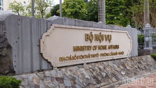 Bộ Nội vụ trả lời về sắp xếp, hợp nhất tổ chức các hội, quần chúng