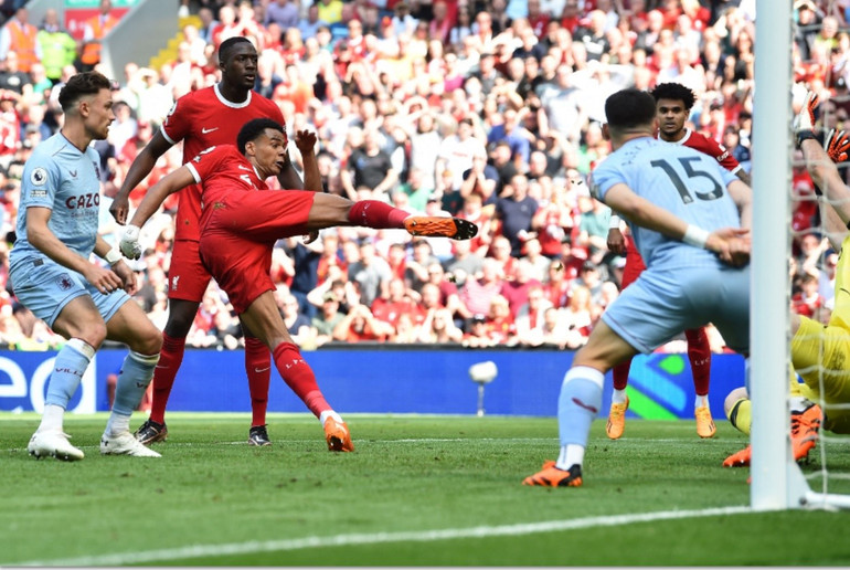 Man City - Liverpool: "Siêu kinh điển" của bóng đá Anh 5.jpg