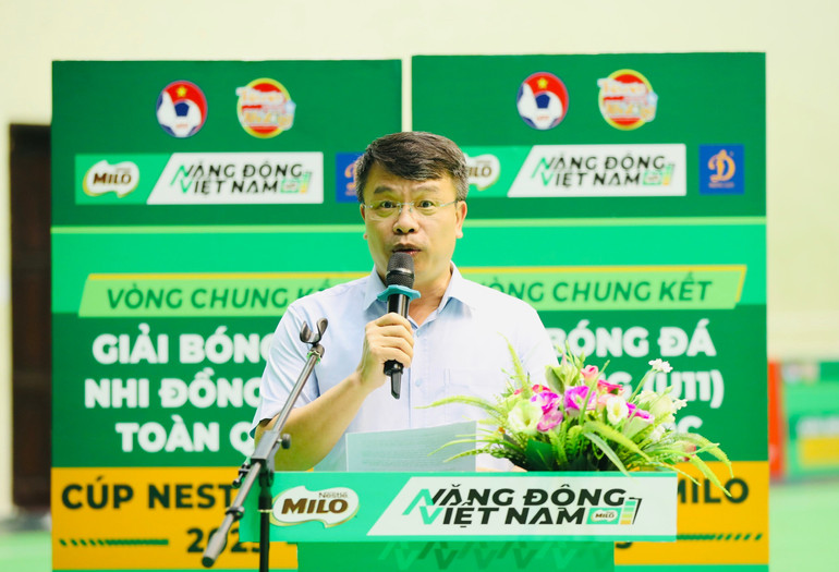Trưởng Ban tổ chức - ông Nguyễn Phan Khuê phát biểu khai mạc giải. 001.jpg