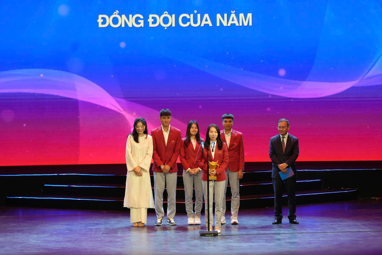 dong-doi-cua-nam1-copy.jpg