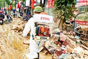 Những nơi có nguy cơ phát sinh dịch bệnh đều được ngành y tế Thái Nguyên phun hóa chất khử khuẩn.