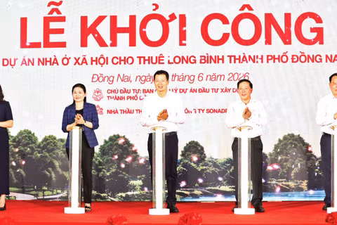Lãnh đạo thành phố Đồng Nai thực hiện nghi thức khởi công Dự án nhà ở xã hội cho thuê Long Bình.