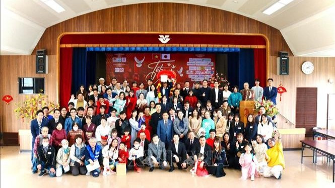 Đông đảo kiều bào Việt Nam tham dự chương trình Tết Việt-Xuân quê hương. (Ảnh: Xuân Giao/PV TTXVN tại Nhật Bản)