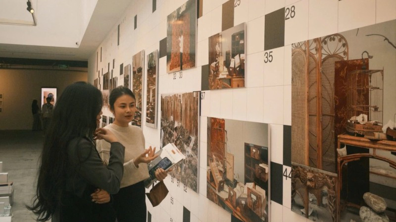 Không gian tìm hiểu và thực hành nhiếp ảnh đa dạng cho sinh viên và nghệ sĩ trẻ.