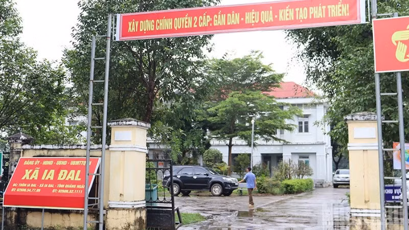 Để thực hiện chính sách tinh gọn bộ máy, tỉnh Quảng Ngãi đã chi trả hơn 3.126 tỷ đồng cho hơn 3.800 cán bộ nghỉ theo chế độ.