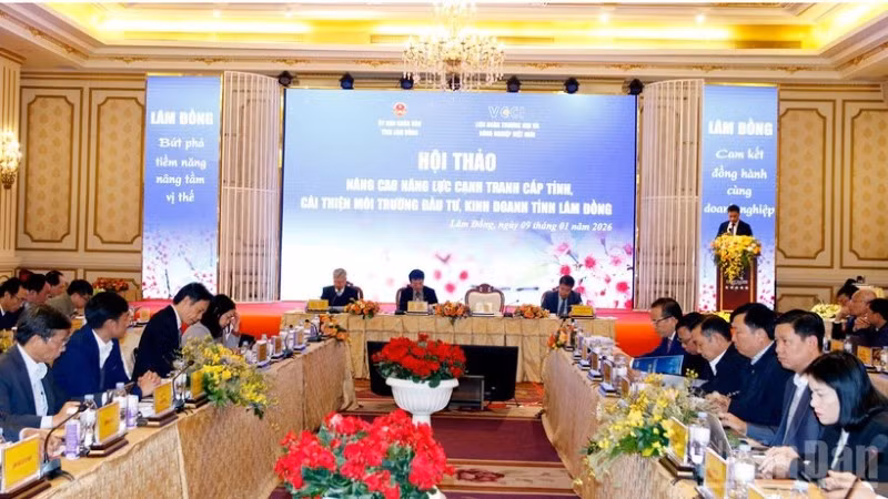 Quang cảnh hội thảo.