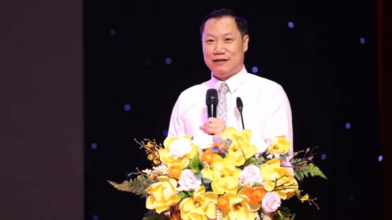 Vụ trưởng Vụ Giáo dục đại học (Bộ Giáo dục và Đào tạo) Nguyễn Tiến Thảo phát biểu tại Hội nghị Giáo dục đại học diễn ra vào ngày 18/9. 