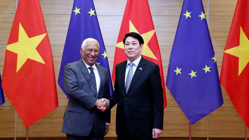 Chủ tịch nước Lương Cường và Chủ tịch Hội đồng châu Âu tại buổi chiêu đãi.