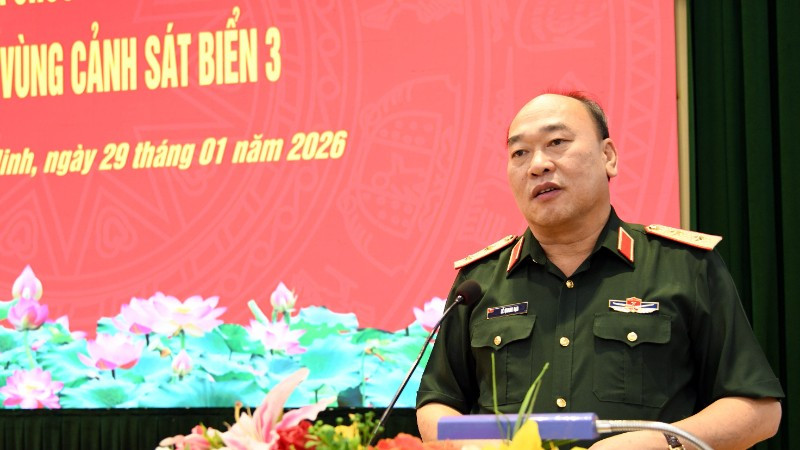 Trung tướng Lê Quang Đạo, Phó Tổng Tham mưu trưởng Quân đội nhân dân Việt Nam, phát biểu tại buổi làm việc.