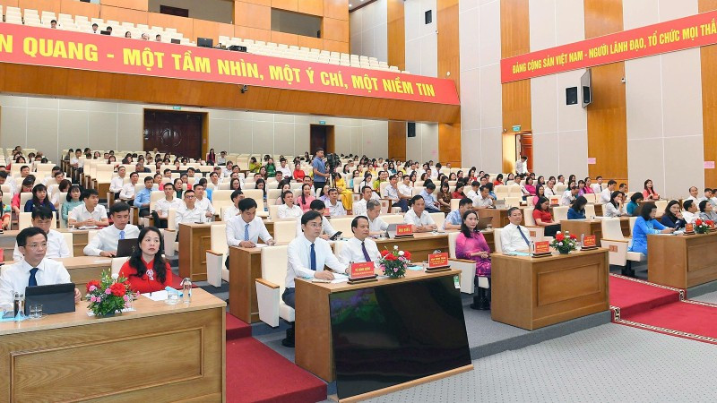 Đại biểu dự hội nghị.