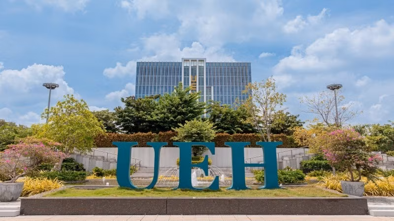 Quang cảnh Đại học Kinh tế Thành phố Hồ Chí Minh.