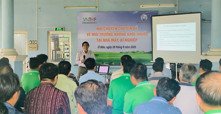 Buổi nói chuyện chuyên đề về môi trường không khói thuốc lá tại nhà máy, xí nghiệp. can-tho-truyen-thong-thuoc-la-04.jpg