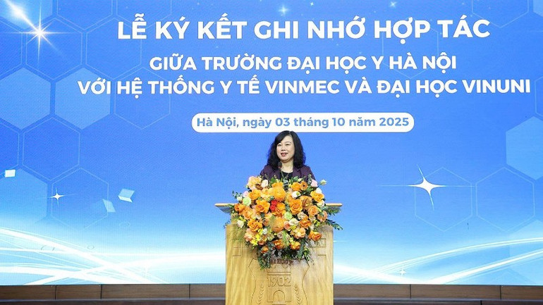 Bộ trưởng Y tế Đào Hồng Lan phát biểu tại lễ ký kết. 444-3813.jpg
