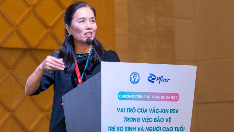 pgstsbs-nguyen-thi-dieu-thuy-truong-khoa-nhi-benh-vien-dai-hoc-y-ha-noi-chia-se-1311.jpg