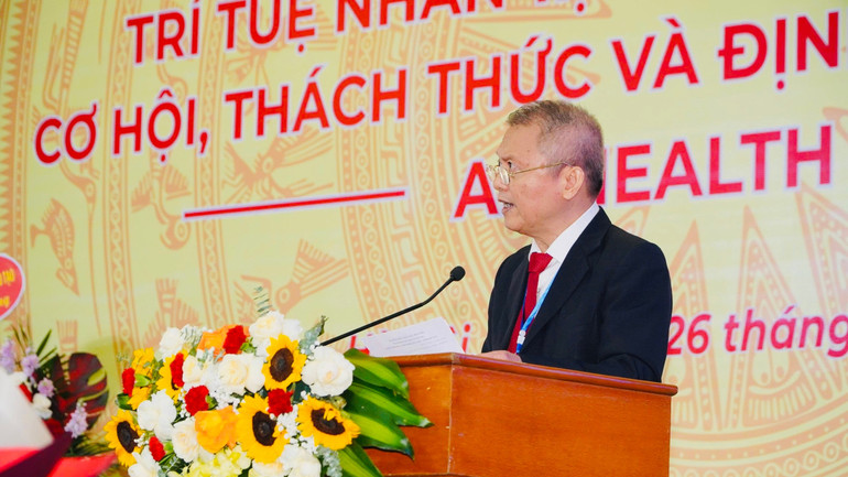 Giáo sư, Tiến sĩ, Thầy thuốc Nhân dân Lê Ngọc Thành phát biểu khai mạc hội nghị. ai2.jpg