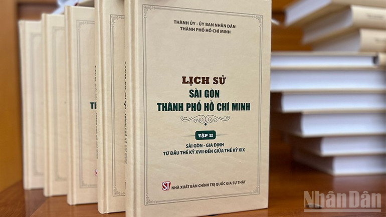 Lần đầu tiên, Thành phố Hồ Chí Minh có bộ thông sử, tập hợp một cách đầy đủ nhất, hệ thống nhất về tiến trình lịch sử hình thành và phát triển của vùng đất Sài Gòn-Thành phố Hồ Chí Minh. ndo_br_img-7141.jpg
