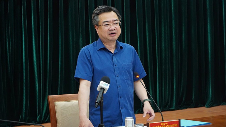 Đồng chí Nguyễn Thanh Nghị, Phó Bí thư Thường trực Thành ủy Thành phố Hồ Chí Minh phát biểu kết luận buổi làm việc. (Ảnh cộng tác viên) z6876373214039-c48e449cac4ac888bf01f7915435754c.jpg